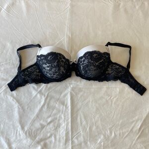 Victoria's Secret “Dream Angel” Black/White Lace Padded underwire Bra, sz-32DD